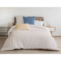 E By Design 16"x16" Radishes Pattern Square Throw Pillow: Indoor Decorative Cushion, Polyester Fill, Twill Fabric