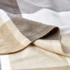 Hastings Home Oversized Soft Fluffy Throw Blanket - Plaid -Home Textiles Store GUEST 0dc22948 1dc6 4018 8a6b 442e003ab637