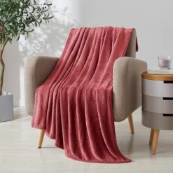 Kate Aurora Ultra Soft & Plush Ogee Damask Fleece Throw Blanket Covers - 50 In. W X 60 In. L -Home Textiles Store GUEST 19497b87 7436 4eaf b981 e332497f0123
