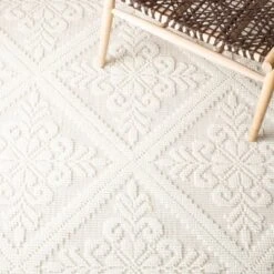 Freddie Medallion Woven Rug - Safavieh 13 Freddie Medallion Woven Rug - Safavieh -Home Textiles Store GUEST 224f1ec3 6002 4189 bac8 6aa8350dd20a