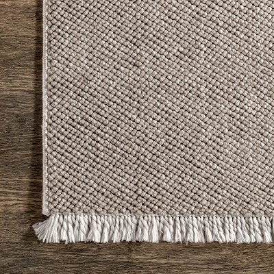 NuLOOM Solid Farmhouse Fringe Area Rug 6 NuLOOM Solid Farmhouse Fringe Area Rug - Image 4