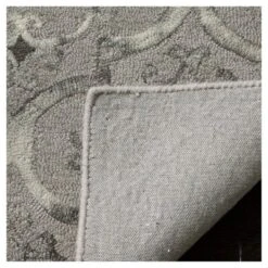 Gray Medallion Tufted Accent Rug 3'x5' - Safavieh -Home Textiles Store GUEST 29b42823 0410 4e81 8c04 16eb3119b734