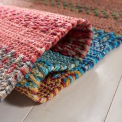 Montauk MTK851 Hand Woven Area Rug - Safavieh -Home Textiles Store GUEST 2e7e694e e4fc 4a44 9aa0 f05bf7c6407a