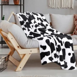 PiccoCasa 300GSM Cow Printed Fleece Flannel Throw Blanket Black And White 1 Pc -Home Textiles Store GUEST 32d62922 d4a5 44e3 8749 0009df887267