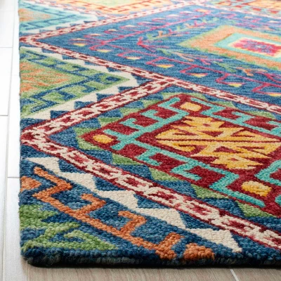 Aspen APN516 Hand Tufted Area Rug - Safavieh 4 Aspen APN516 Hand Tufted Area Rug - Safavieh - Image 2