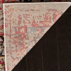 Farrah Rug - Safavieh -Home Textiles Store GUEST 6d7c318f f710 4d48 a7a0 110992f41c91