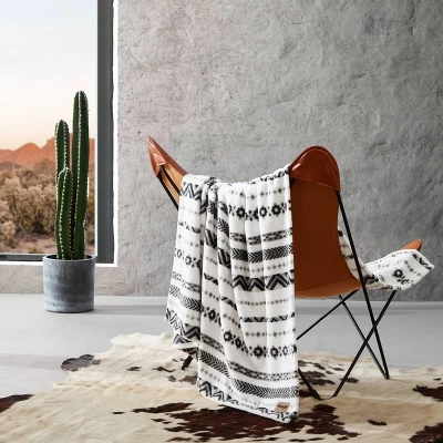 50"x70" Diamond Trail Reversible Throw Blanket - Wrangler 3 50"x70" Diamond Trail Reversible Throw Blanket - Wrangler