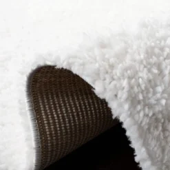 Suzan Rug - Safavieh -Home Textiles Store GUEST 75e8ee50 5890 4483 aa4c e00e2a6c9914