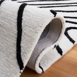 Rodeo Drive RD860 Hand Tufted Area Rug - Safavieh -Home Textiles Store GUEST 859abec1 8af3 4932 9965 fadc39973bf3