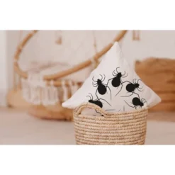 16"x16" Spider Wreath Print Square Throw Pillow White - E By Design -Home Textiles Store GUEST 8ae239b4 db82 4e07 904d 3aa0a5ae59a1