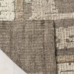 Ivory/Brown Abstract Loomed Accent Rug - (3'x5') - Safavieh -Home Textiles Store GUEST 955637e9 9226 4192 8bab 9c5731d8fb9e