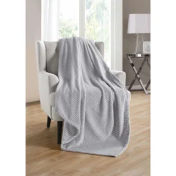 Kate Aurora Living Ultra Soft And Plush Tufted Hypoallergenic Fleece Throw Blanket Covers -Home Textiles Store GUEST 9a3455ff 68c3 4f44 9cc8 a6f11299c03b