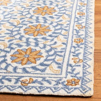 Hooked Reyna Rug - Safavieh 3 Hooked Reyna Rug - Safavieh