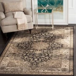 Makana Accent Rug - Black/Ivory (4'x5'7") - Safavieh -Home Textiles Store GUEST c5a623ce 70c0 4a64 8a07 557ac0743e62