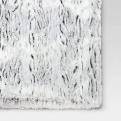 Tipped Snow Leopard Faux Fur Reversible Throw Blanket - Threshold™ -Home Textiles Store GUEST d3196147 7f14 4b50 abe0 744936275f06