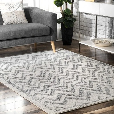 NuLOOM Blair Fading Chevrons Area Rug 3 NuLOOM Blair Fading Chevrons Area Rug