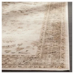 Preston Vintage Rug - Safavieh
