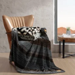 Wrangler Knockin Boots Green Throw Blanket -Home Textiles Store GUEST e88df7f0 e8c4 49d8 97c3 91e68369367d