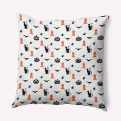 16"x16" Halloween Critters Square Throw Pillow - E By Design -Home Textiles Store GUEST ef40bb29 4e94 4a16 af1e a8a8873525e8